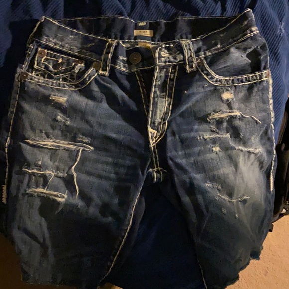 Stylish jean shorts - Picture 1 of 3